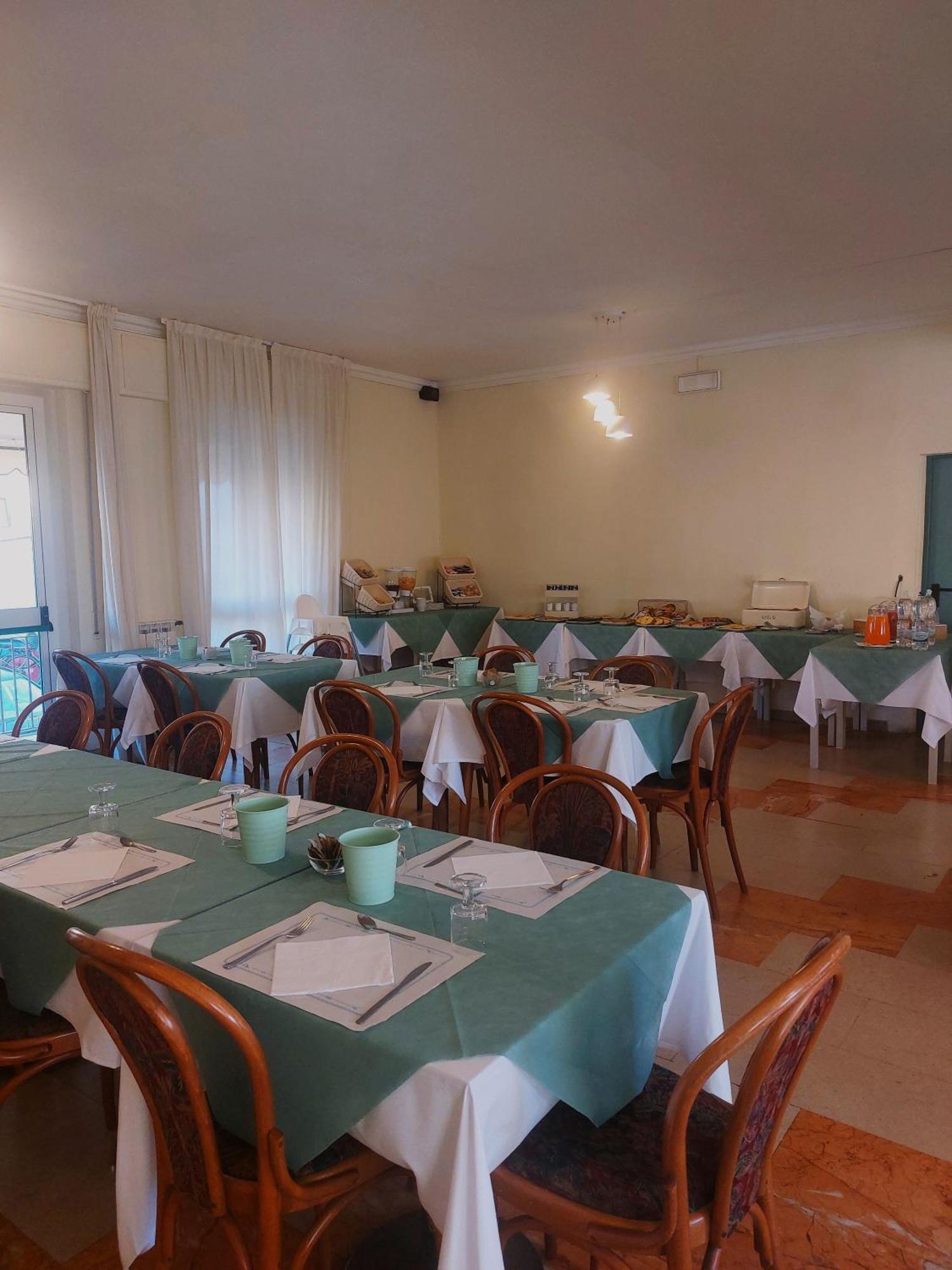 Hotel Laurin Lido di Camaiore Eksteriør billede
